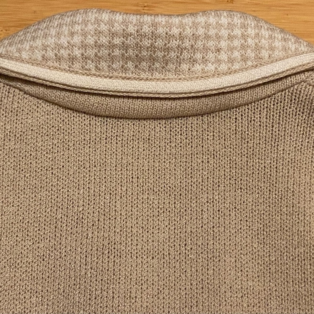 Elegant St. John Collection Neutral Beige Knit Jacket Quiet Luxury Size 2 - Picture 6 of 14
